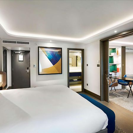 Hotel Hilton London Heathrow Airport à Hillingdon Extérieur photo