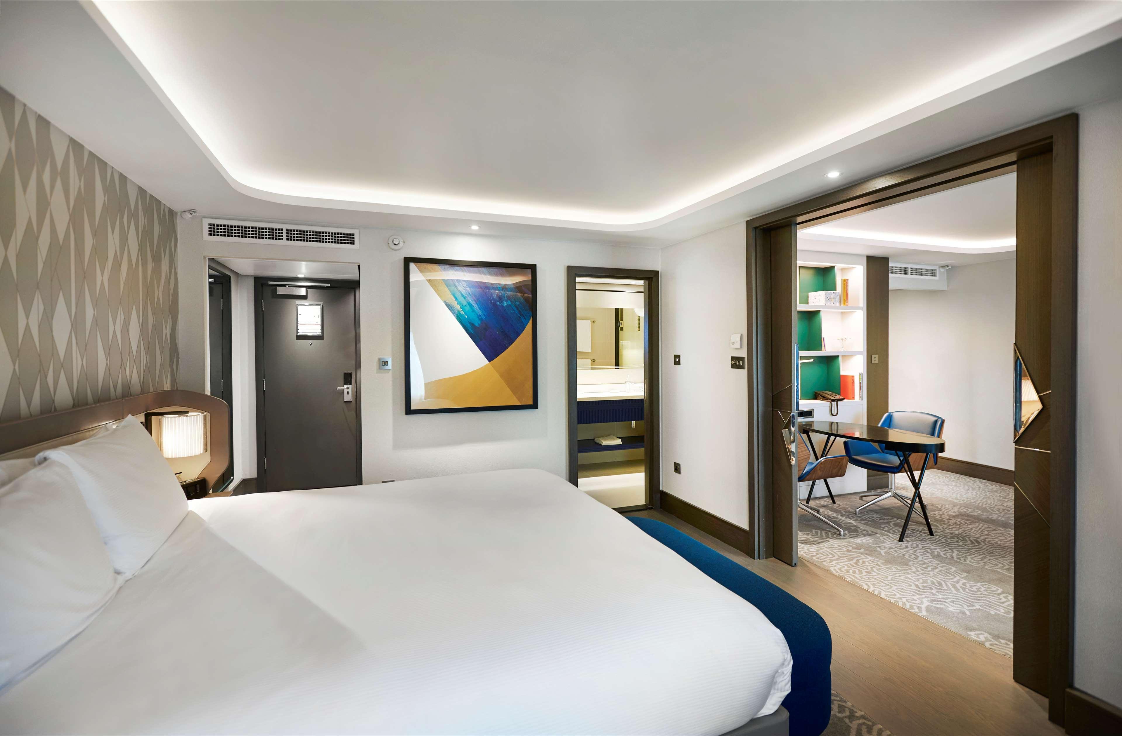 Hotel Hilton London Heathrow Airport à Hillingdon Extérieur photo