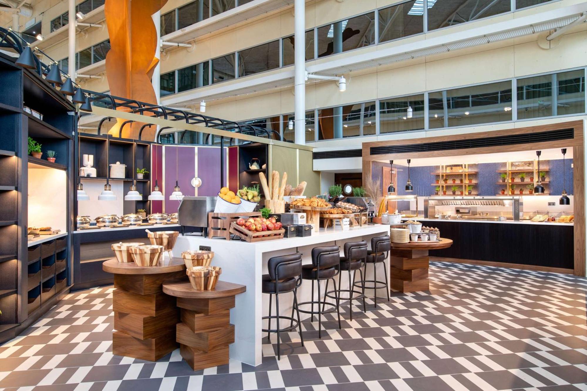 Hotel Hilton London Heathrow Airport à Hillingdon Extérieur photo